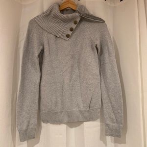Grey knit Sweater